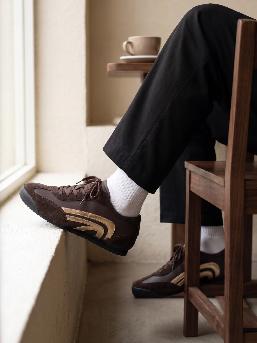 STRIDE OG - Deep Ink Brown/Gold